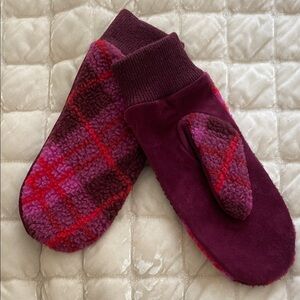 Talbots Plum and Charcoal Knit Mittens